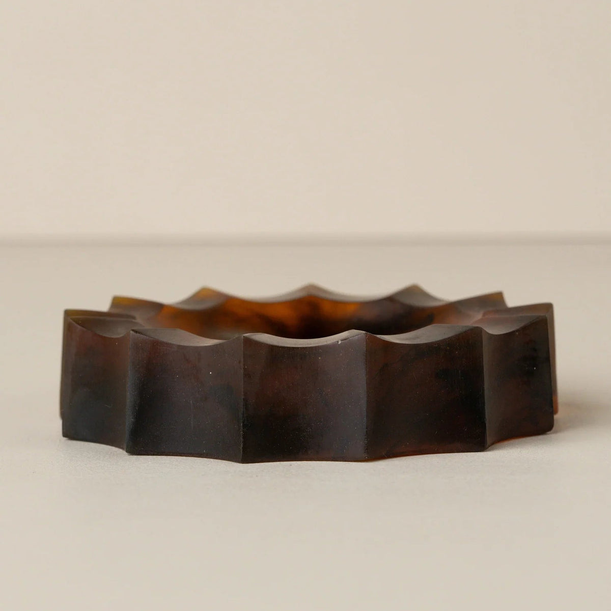 Flow Resin Sun Dish | Earth by SAARDÉ (flow-resin-sun-dish-earth)