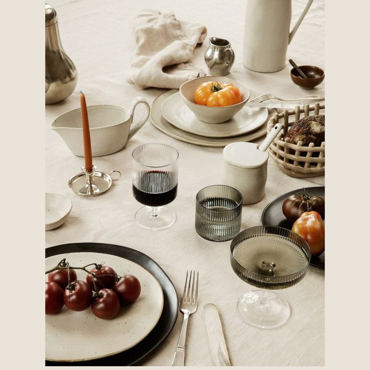 Ferm Living Flow Plate Large | Off White Speckle