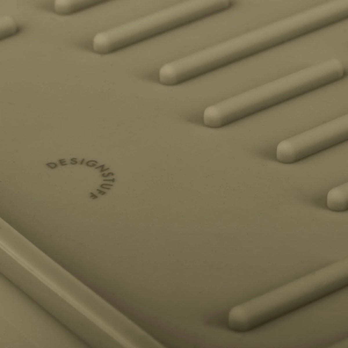 Folding Silicone Drying Mat L w/ Drainage Mouth | Khaki by DESIGNSTUFF (sink-tray-and-sponge-holder-silicone-khaki)