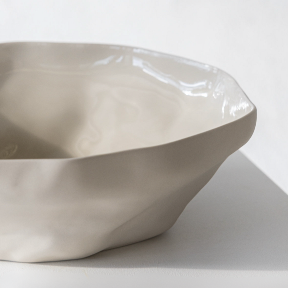 Haan Serving Bowl M | Cashmere by NED COLLECTIONS (haan-serving-bowl-large-copy)