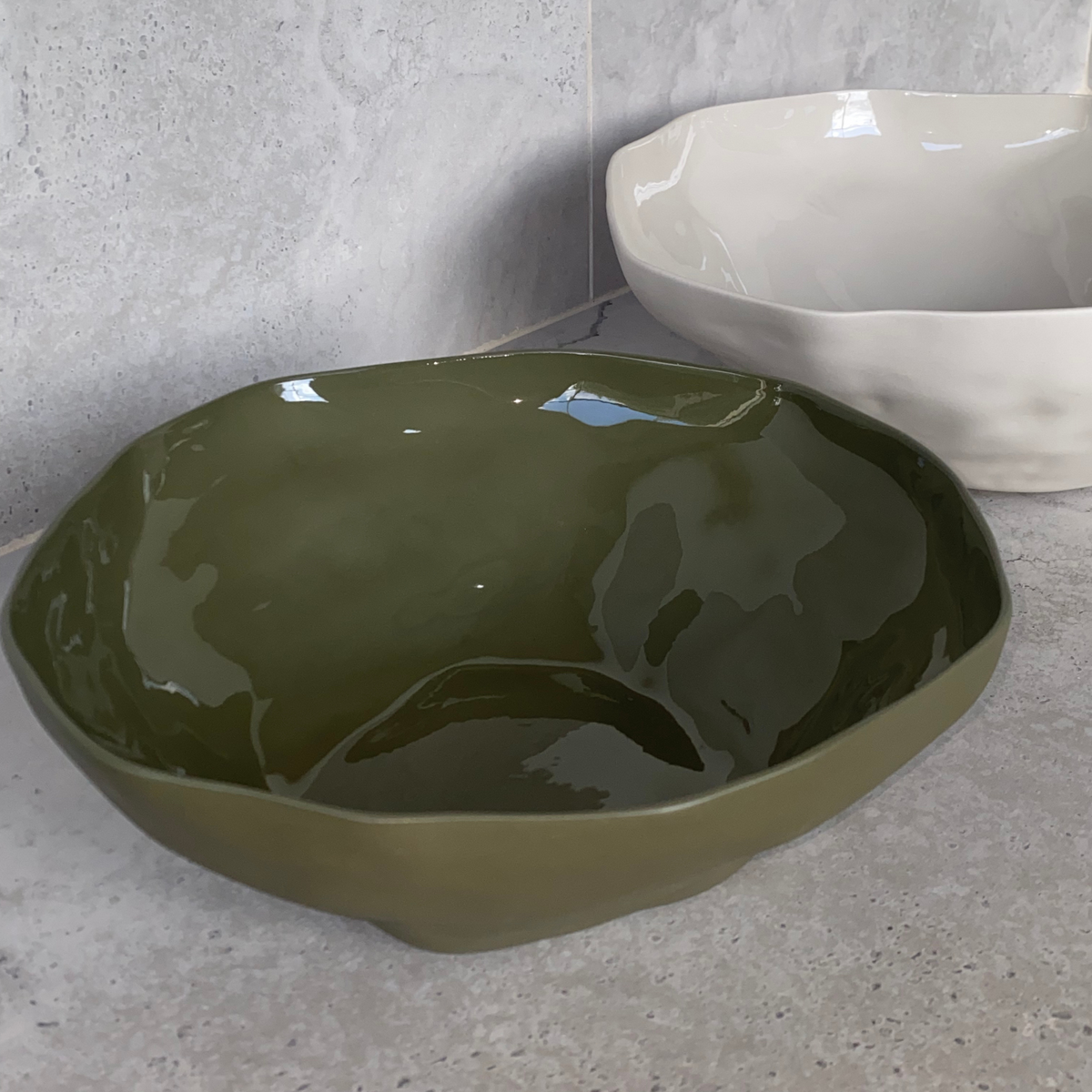 Haan Serving Bowl L | Olive
