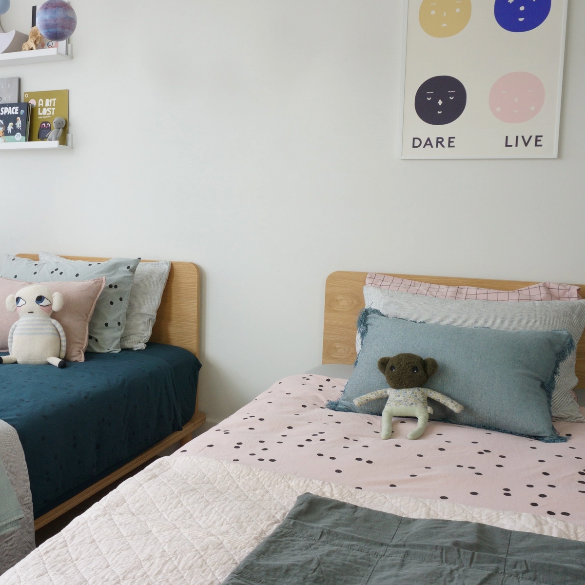 Duvet Cover Odette Biscuit Single by La Cerise Sur Le Gateau (la-cerise-sur-la-gateau-duvet-cover-odette-biscuit-140)