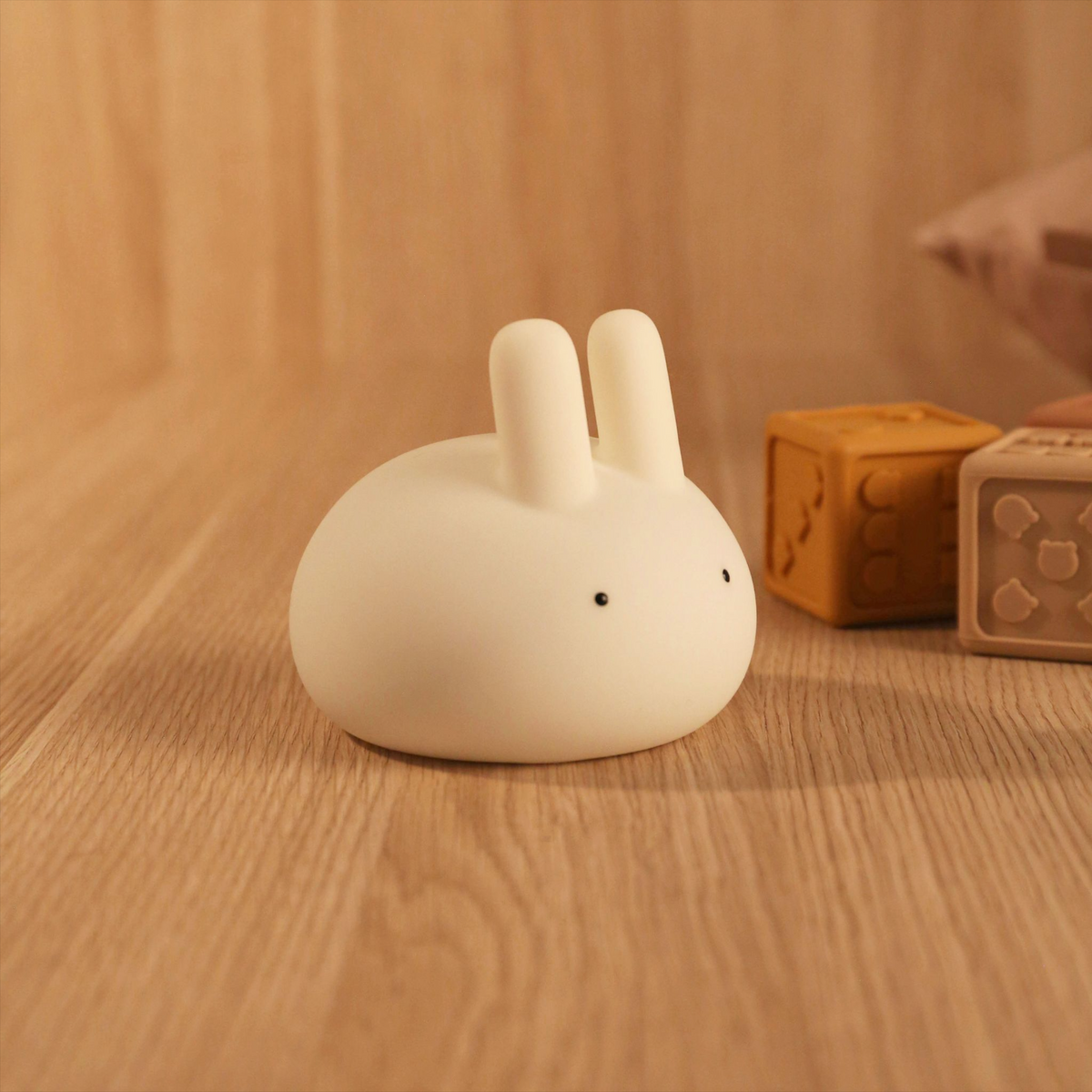 Lapin Night Lamp | White by DESIGNSTUFF (copy-of-bunny-night-lamp-white)