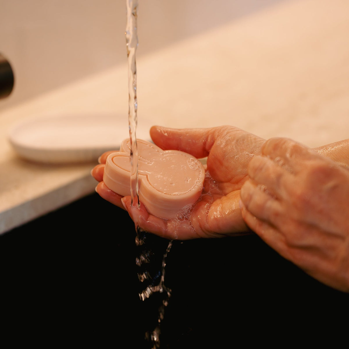 Miffy All in One Soap | POWDER by ATELIER PIERRE (miffy-powder-all-in-one-soap-red-berry-parfum-1)