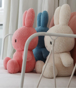 Bon Ton Toys Miffy Sitting Teddy Cream (23cm)
