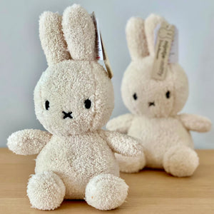 Bon Ton Toys Miffy Sitting Teddy Cream (23cm)