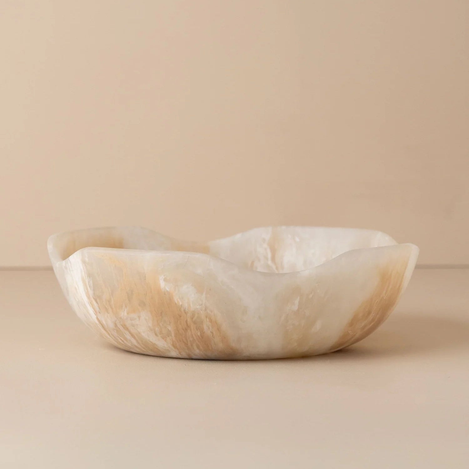 Flow Resin Salad Bowl S | Shell by SAARDÉ (flow-salad-bowl-s-shell)
