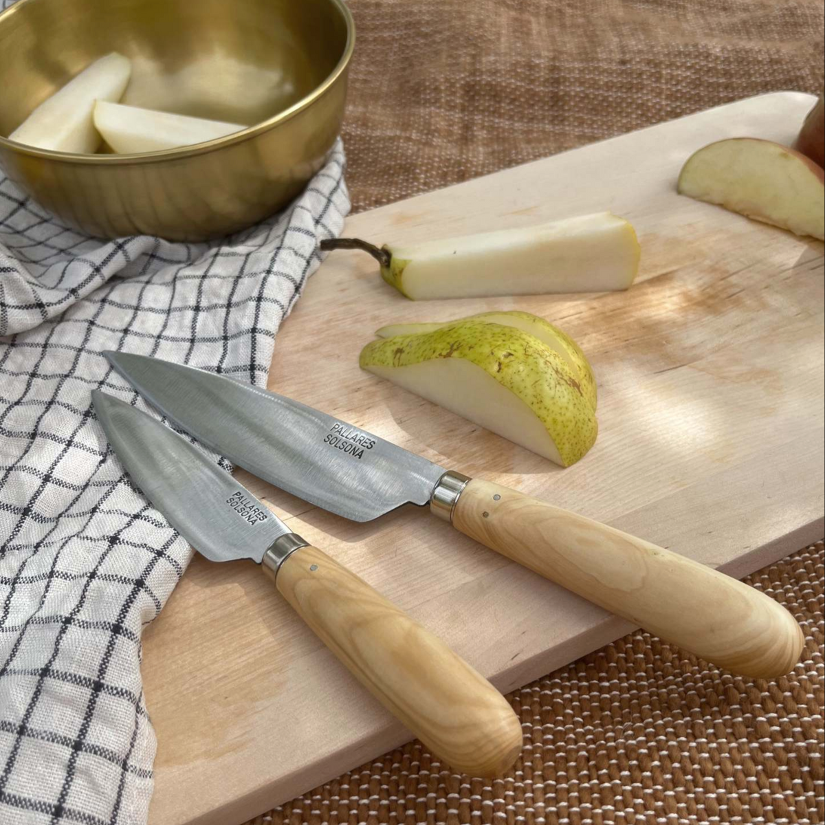 Boxwood Carbon Steel Kitchen Knife Set | 8cm & 11cm by PALLARÈS (pallares-kitchen-knife-set-8cm-11cm-carbon-steel)