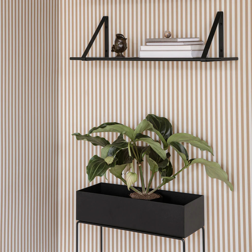 Plant Box | Black by FERM LIVING (plant-box-light-grey-copy)