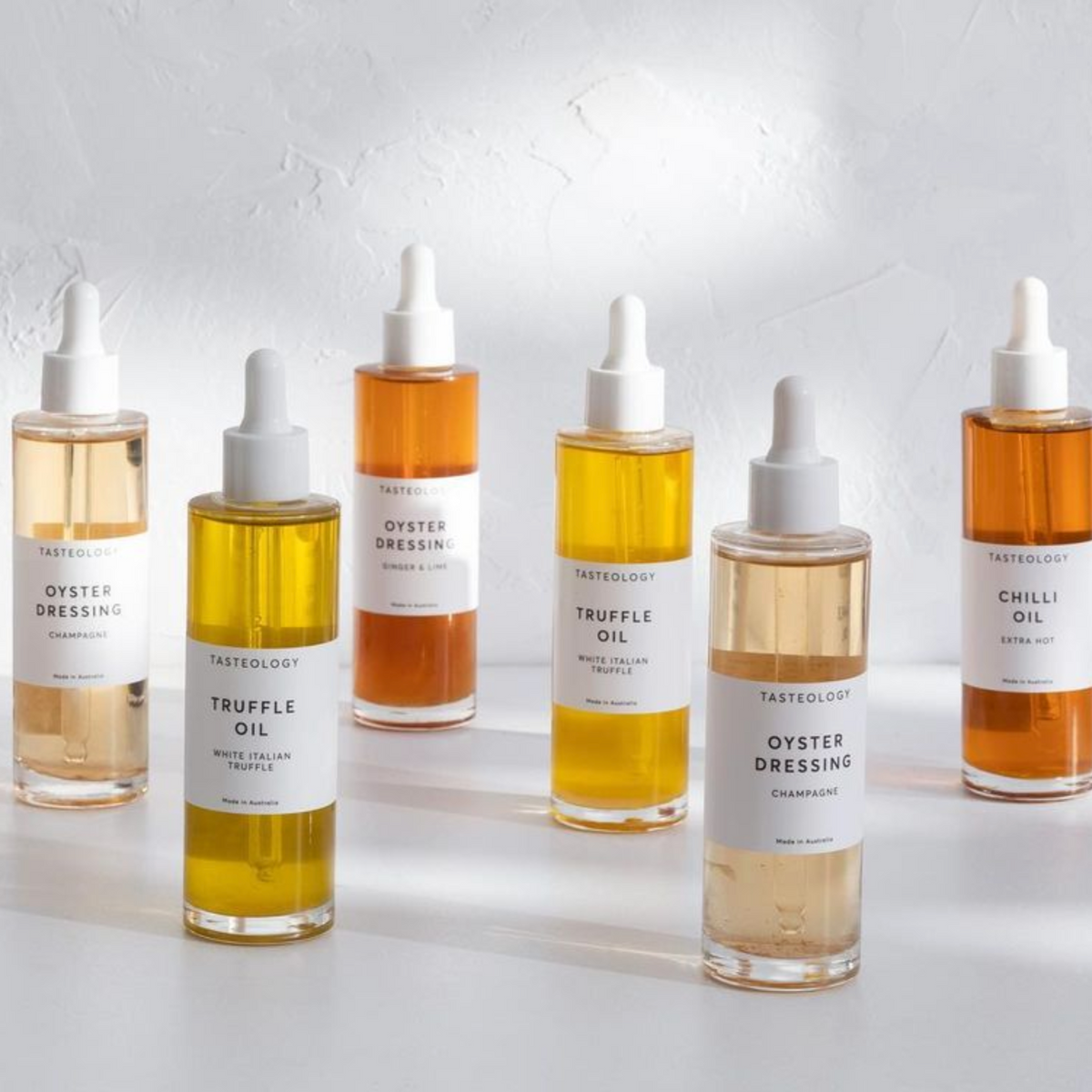 Chilli & Truffle Oil Duo by TASTEOLOGY (oil-duo-set-chilli-truffle)