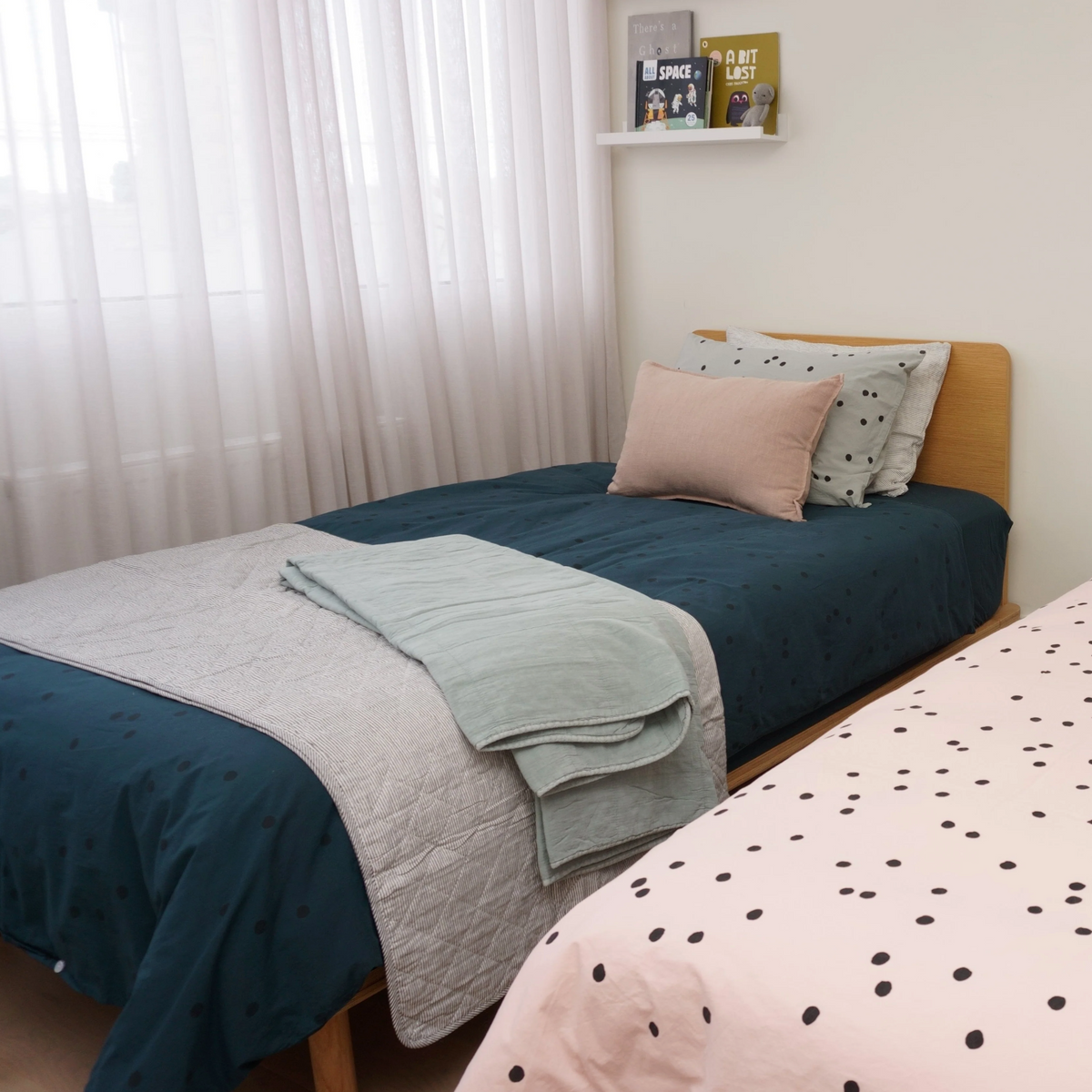 Duvet Cover Odette Ardoise Single by La Cerise Sur Le Gateau (la-cerise-sur-la-gateau-duvet-cover-odette-ardoise-140)