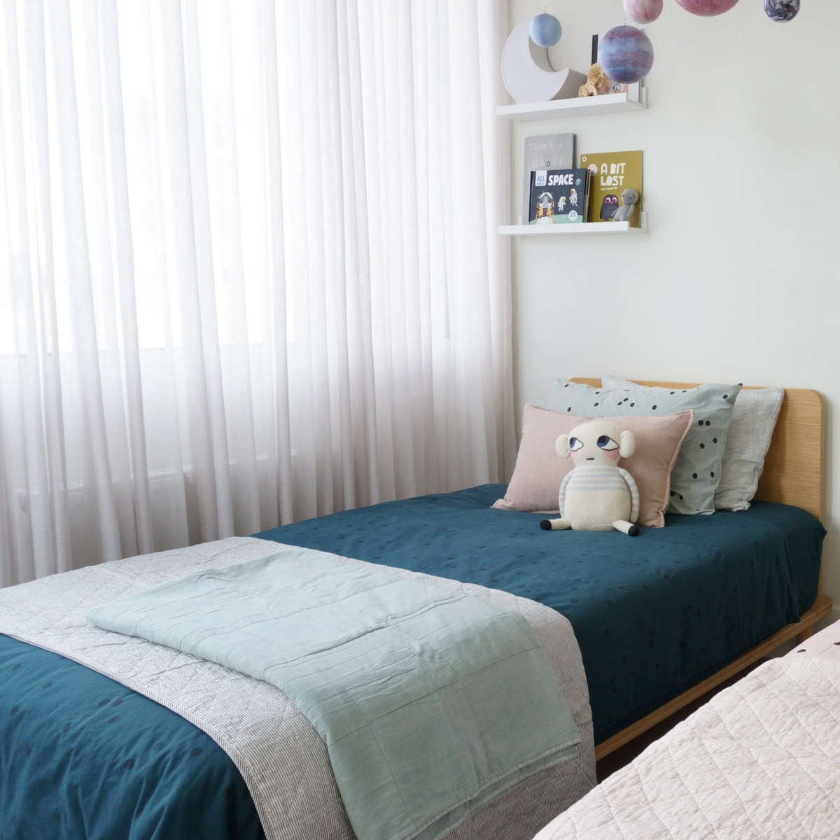 Pillowcase Odette - Brume by La Cerise Sur Le Gateau (la-cerise-sur-la-gateau-pillow-case-odette-brume-50)