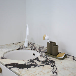 Sink Tray and Sponge Holder Silicone | Khaki by DESIGNSTUFF (sink-tray-and-sponge-holder-silicone-khaki-1)