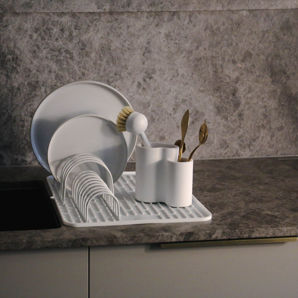 Dish Drainer | Set of 2 | White by DESIGNSTUFF (dish-drainer-set-of-2-white)