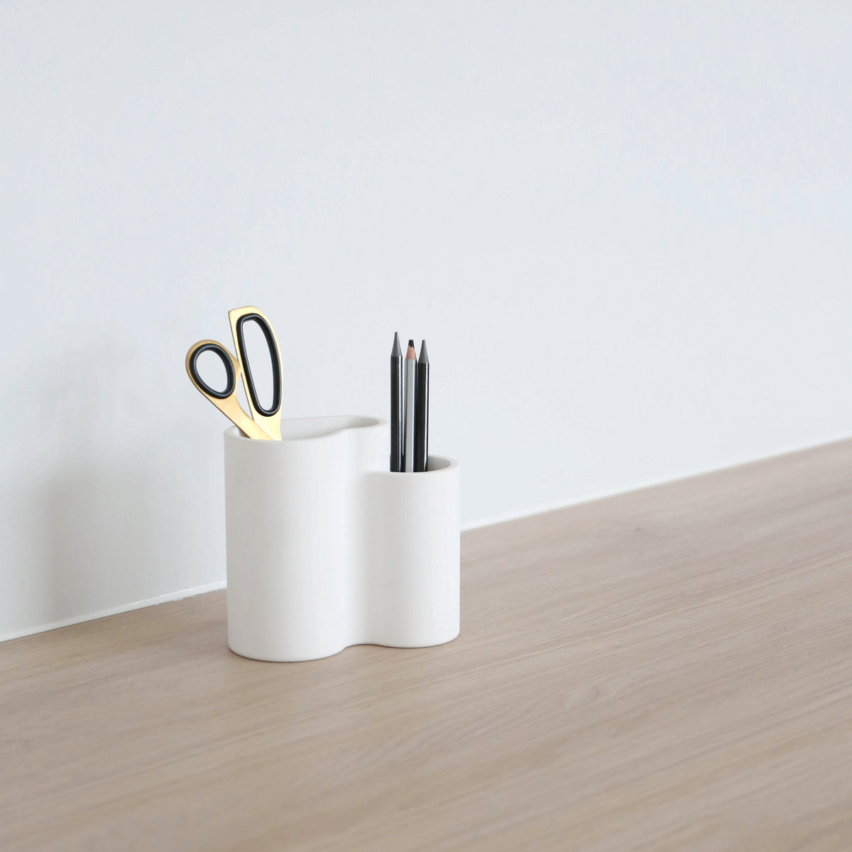 Store All Holder | White by DESIGNSTUFF (copy-of-all-cutlery-drainer-holder-white)