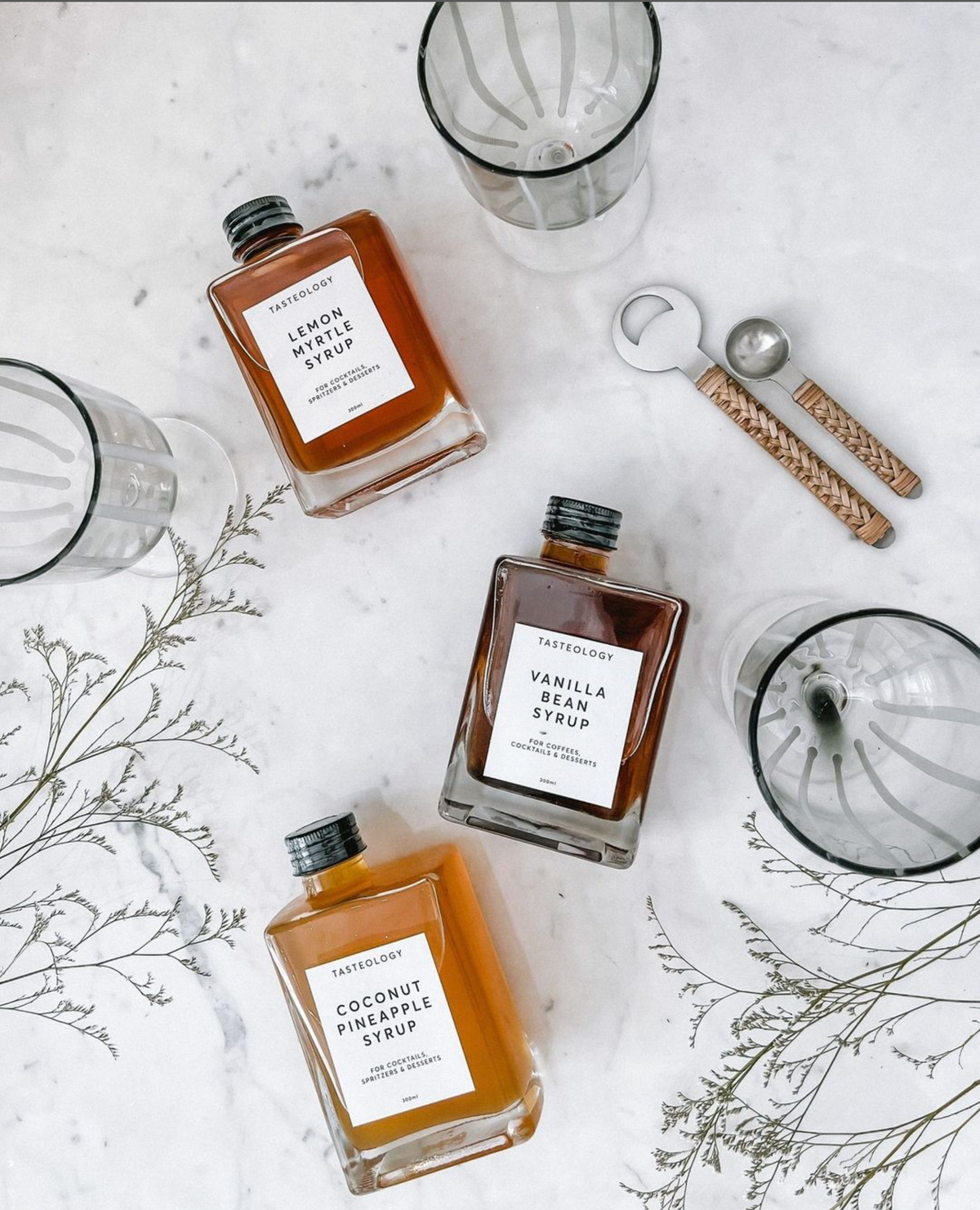 Vanilla bean syrup by TASTEOLOGY (vanilla-bean-syrup)