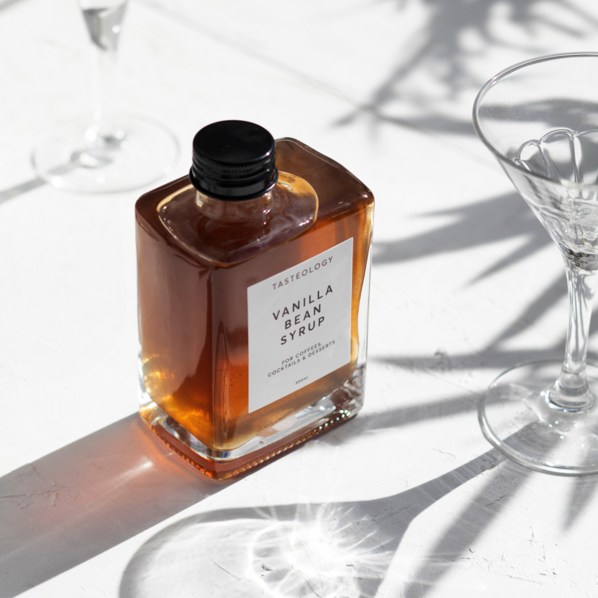 Vanilla bean syrup by TASTEOLOGY (vanilla-bean-syrup)