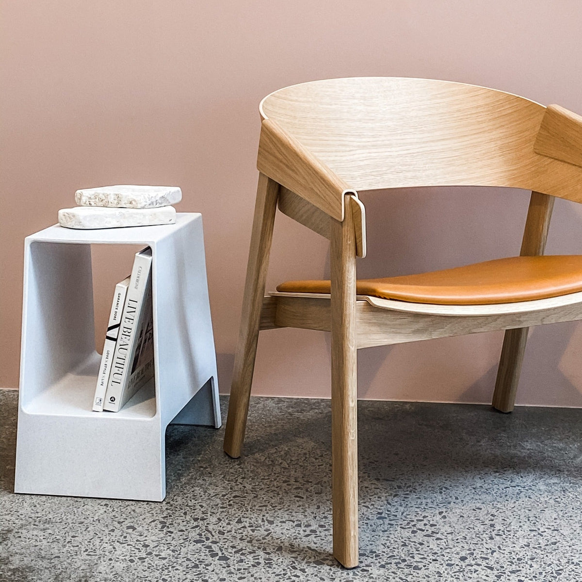 TOMO Side Table | Eco White by TOUU (papaya-tomo-side-table-eco-white)