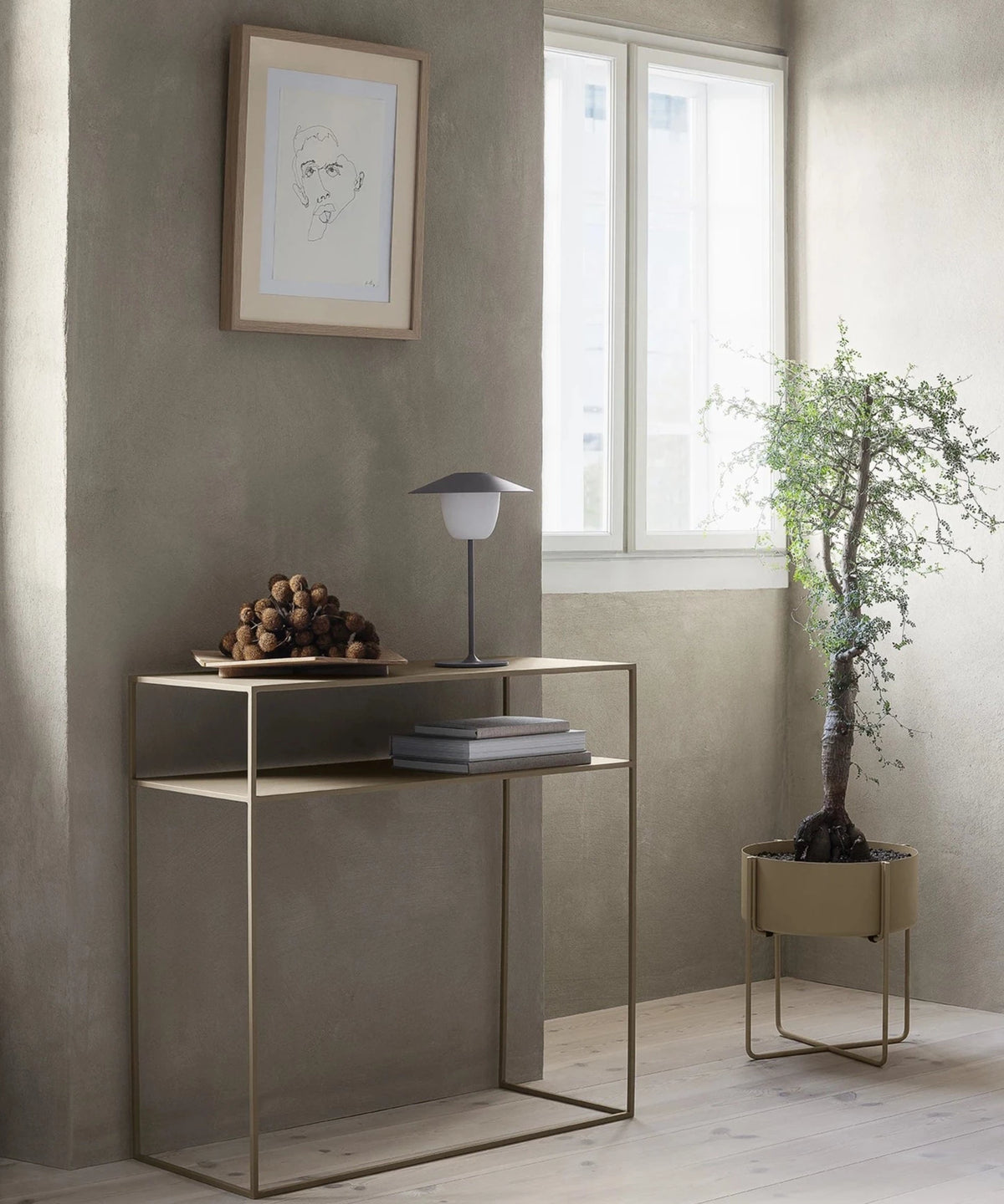 ANI Mobile Led Lamp | Warm Gray by BLOMUS (blomus-ani-mobile-led-lamp-warm-gray)