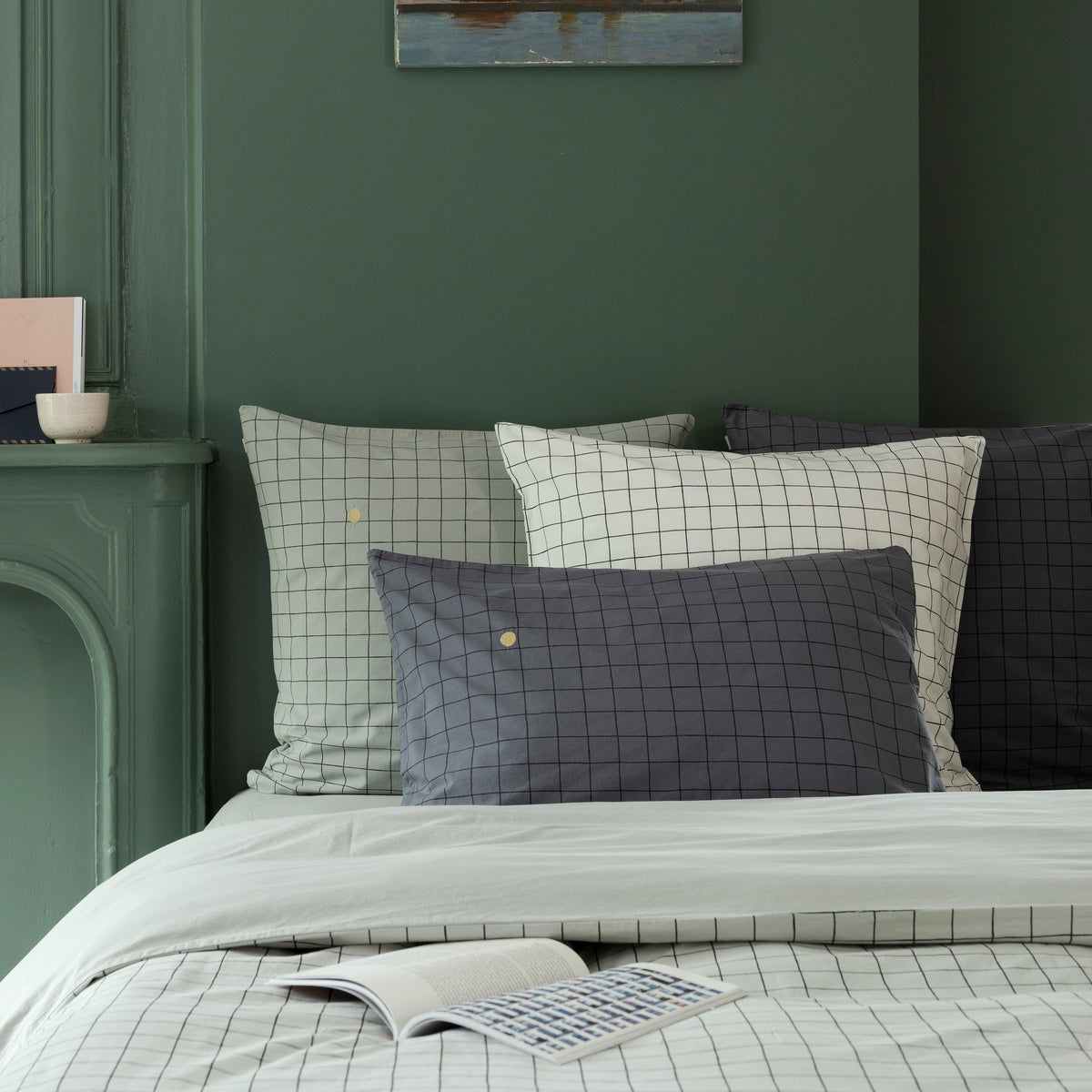 Pillowcase Oscar - Ardoise by La Cerise Sur Le Gateau (la-cerise-sur-la-gateau-pillow-case-oscar-ardoise-50)