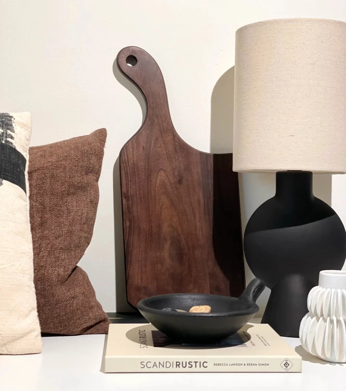 Halfdan Vase | White by BLOOMINGVILLE (bloomingville-remon-vase-clear-glass)