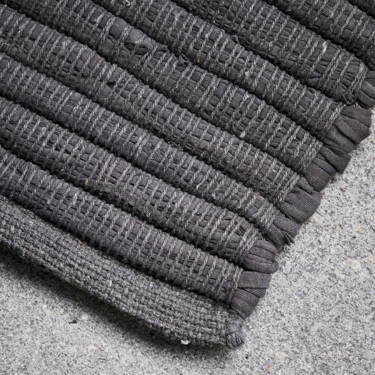 CHINDI Runner | Grey by HOUSE DOCTOR (house-doctor-rug-chindi-grey)