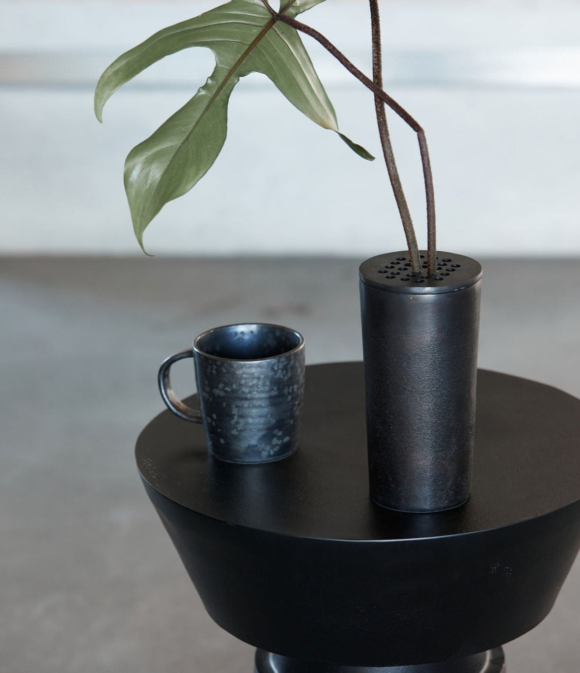 FLOW Vase | Browned Brass by HOUSE DOCTOR (house-doctor-vase-flow-browned-brass)