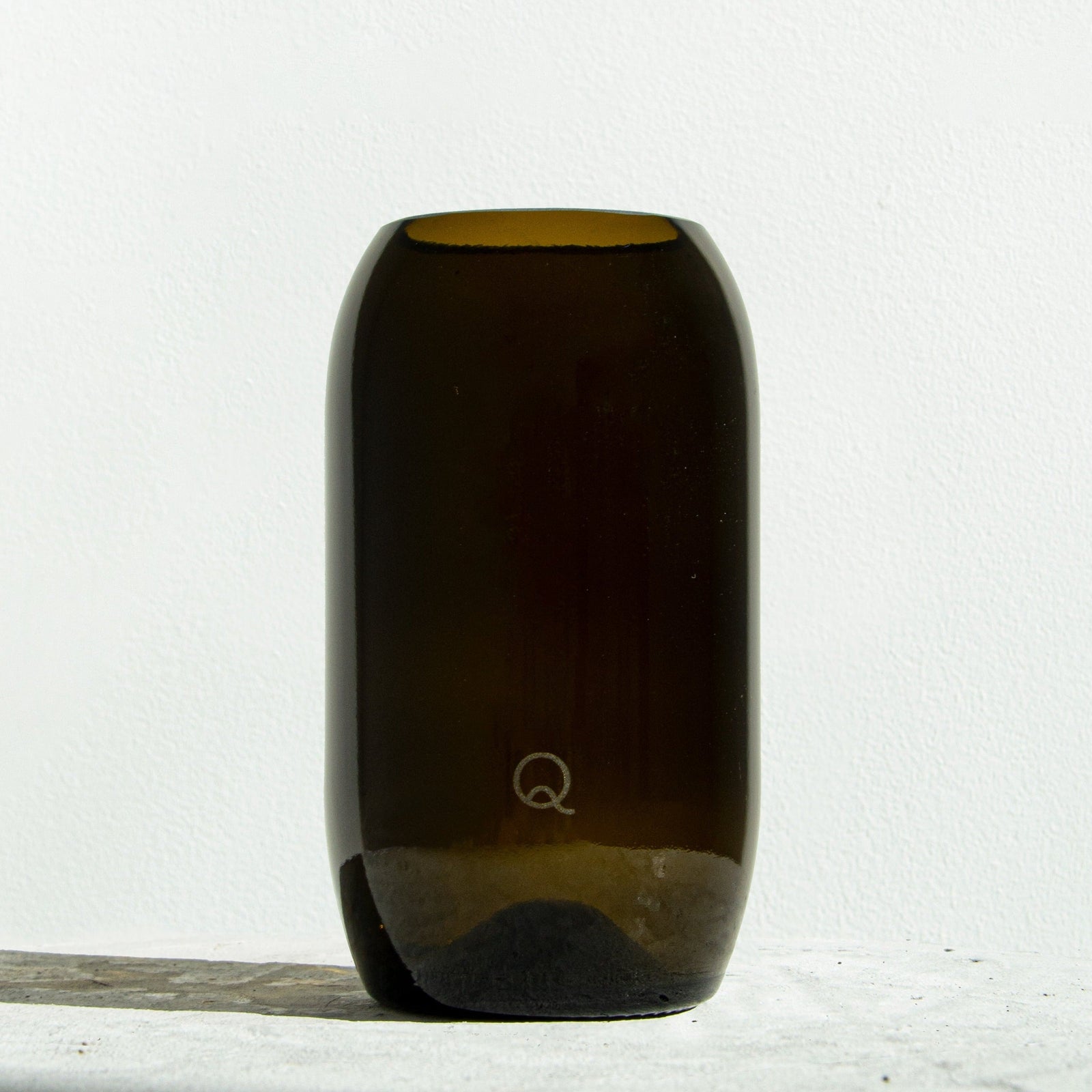 Komb Vase Small by Q DE BOUTEILLES (q-de-bouteille-vase-small-komb)