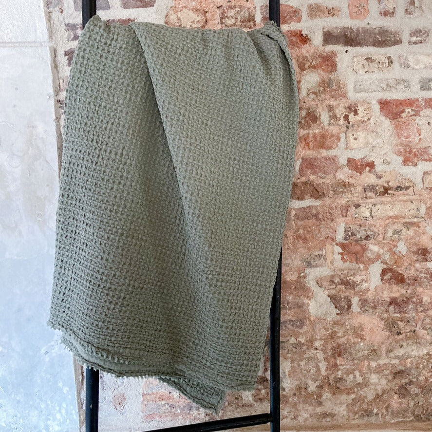 KOS Bedspread 140X260 - Army by HOME LINEN LABELS (home-linen-labels-kos-140-260cm-army-plaid)