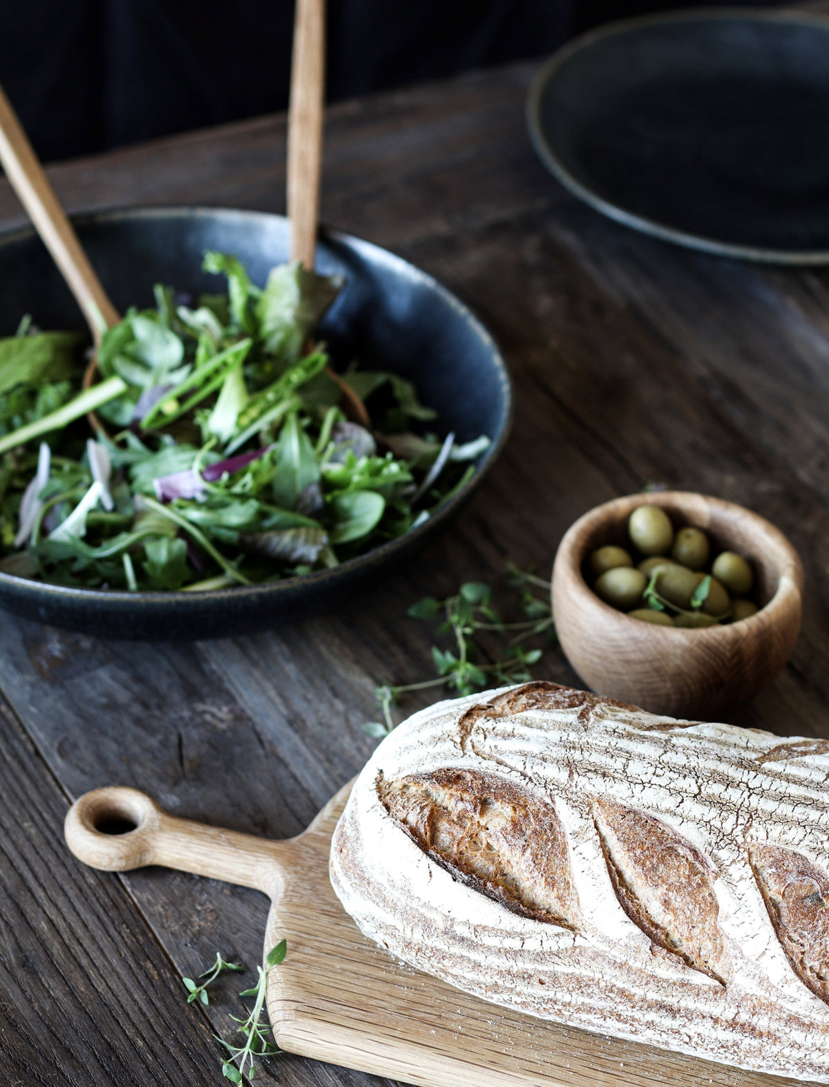 Levi Breadboard S | Oak by TELL ME MORE (tell-me-more-levi-breadboard-small)