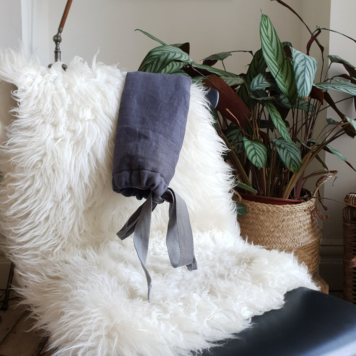 Belgian Pimlico Linen, Charcoal by YUYU BOTTLE (yuyu-bottle-yuyu-bottle-pimlico-linen-charcoal)