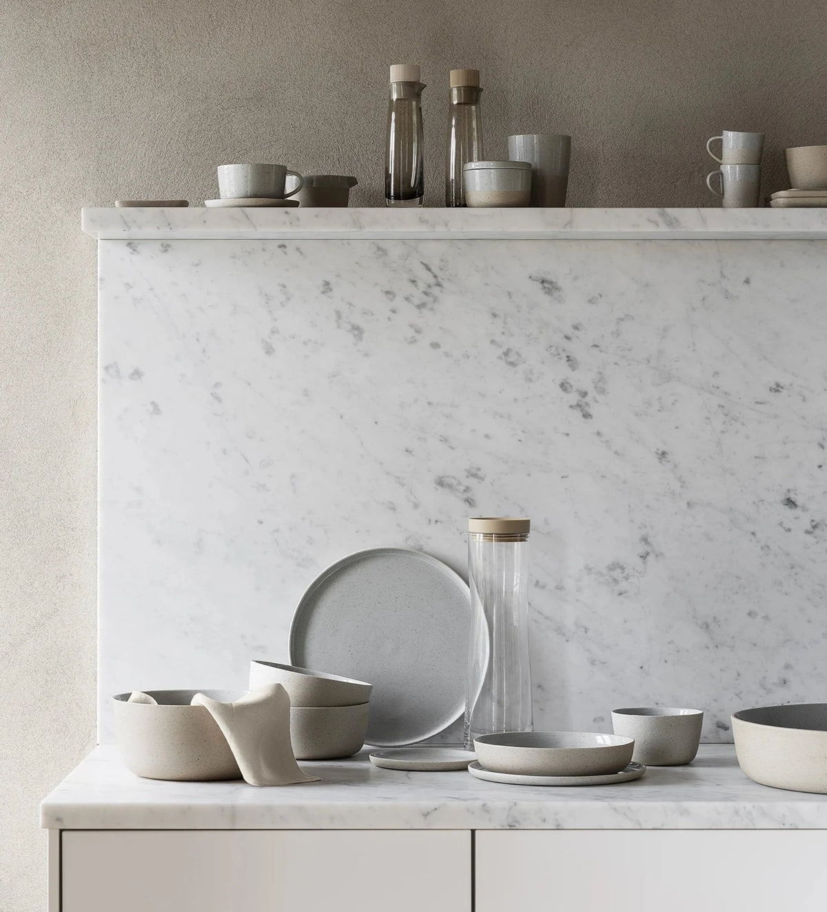 SABLO Serving Plate | Cloud by BLOMUS (blomus-sablo-serving-plate-cloud)