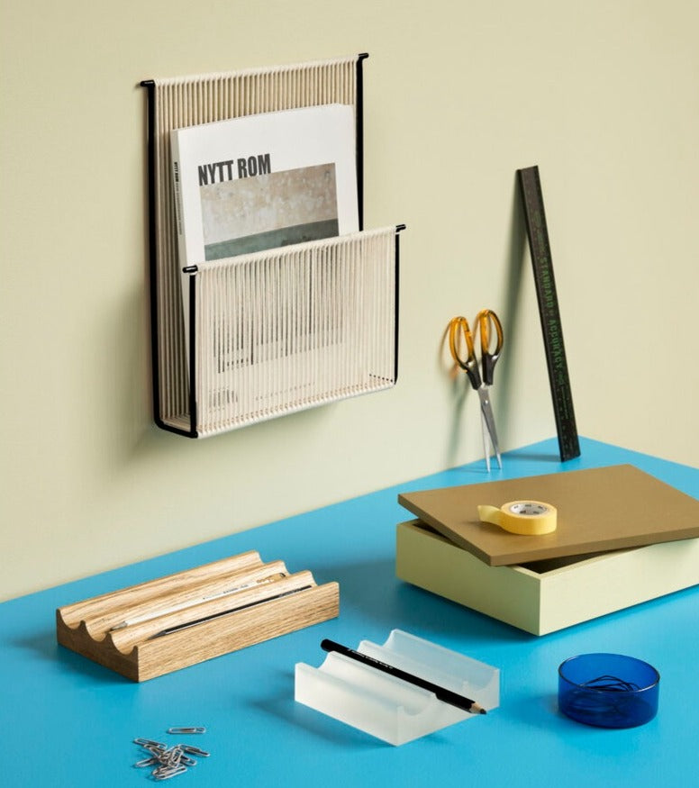 STRING Wall Magazine Holder - Ivory/Black by HUBSCH (hubsch-string-wall-magazine-h)
