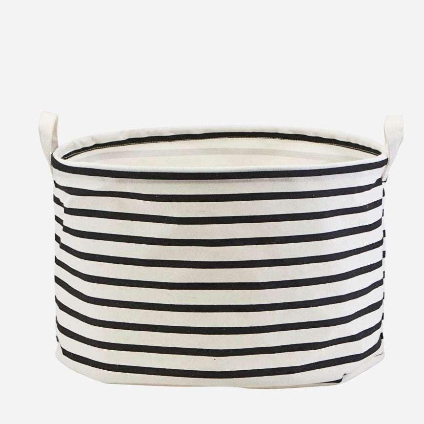 STRIPES 25x40cm Storage Bag | Black/White by HOUSE DOCTOR (house-doctor-storage-bag-stripes-black-white-ls0441)