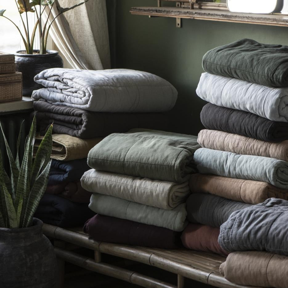 Vintage Quilt - Thunder Grey