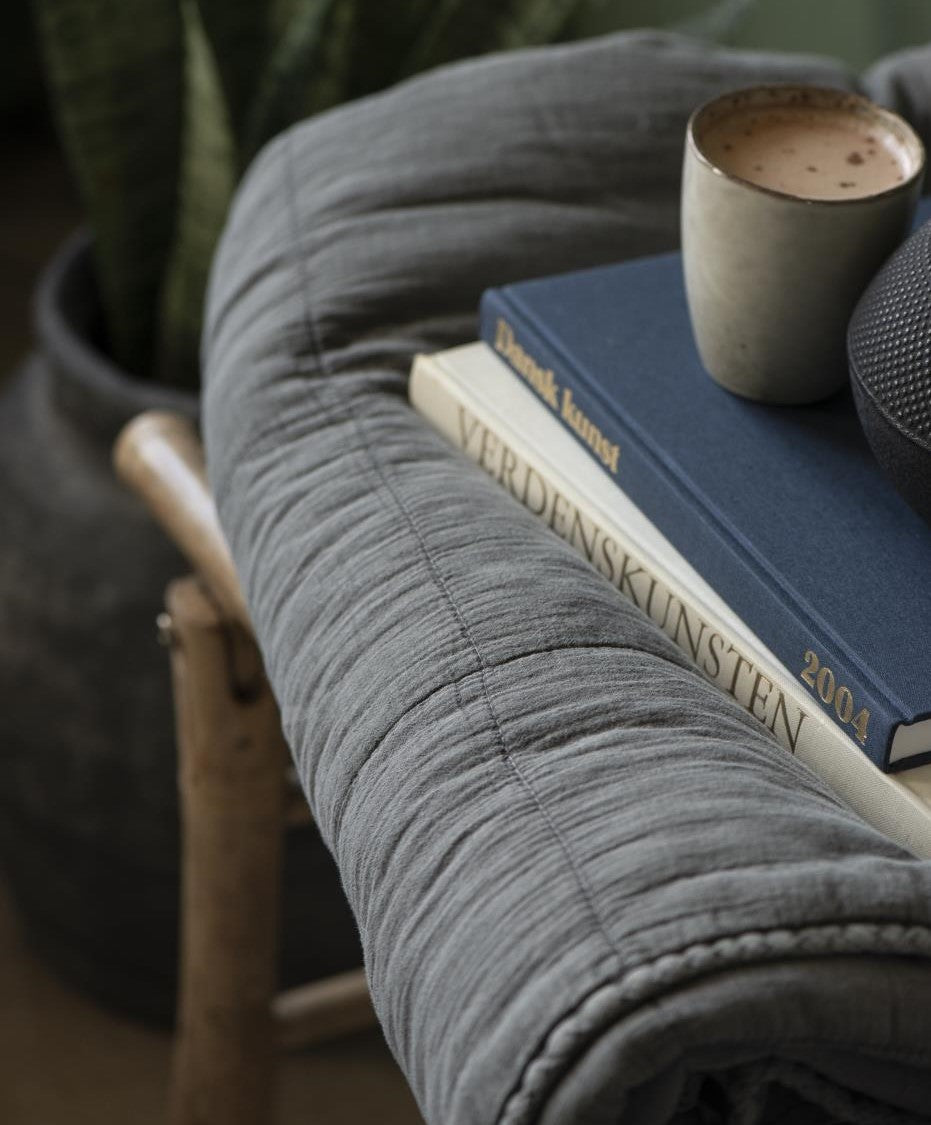 Vintage Quilt - Thunder Grey