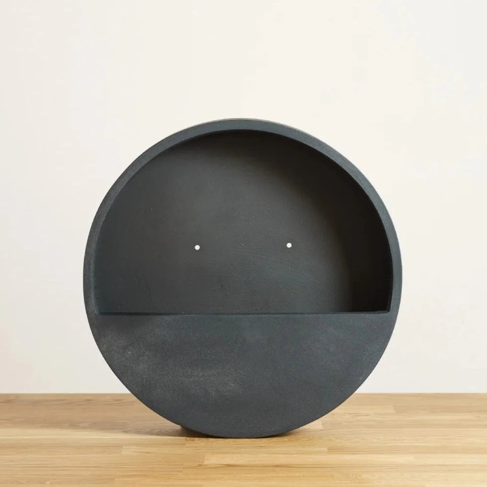 WALLY Wall Planter S 40cm | Matte Black by POTTERY POTS (pottery-pots-wally-hanging-s-fiberstone-o-40-00-black)